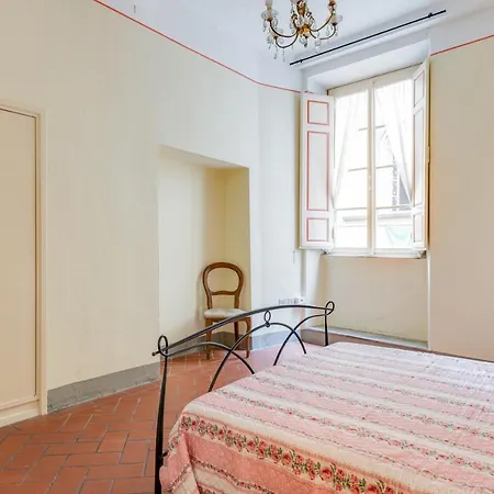 Apartment Dimora Fillungo - Affitti Brevi Italia Lucca
